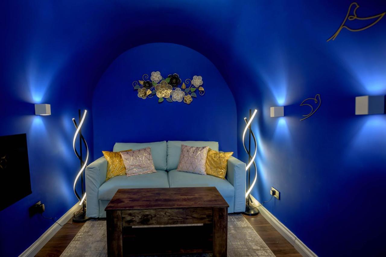 Quirky Vaulted Flat With Terrace Apartamento Bath Exterior foto