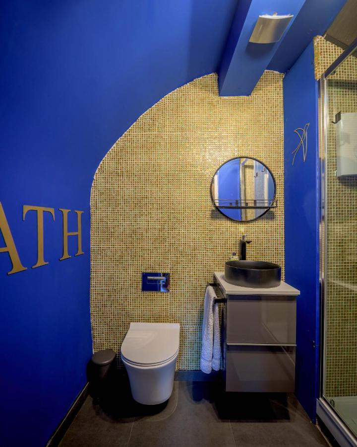 Quirky Vaulted Flat With Terrace Apartamento Bath Exterior foto